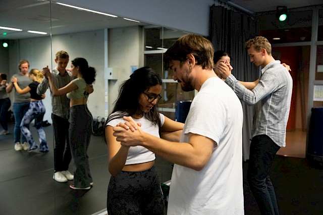210915bachata_13.jpg