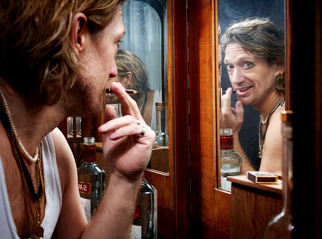 joost_spijkers_-_spijkerpaleis_-_beeld_liggend_2_c_corne_van_der_stelt.jpg