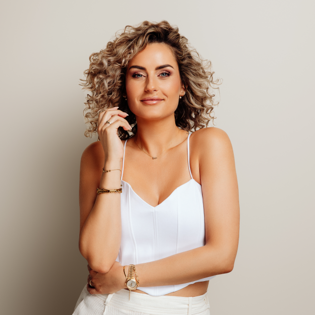iris_rulkens_hier_is_iris_live_c_alexia_van_der_meijden_vierkant.png
