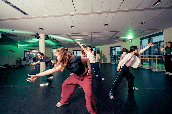 Urban Dance II