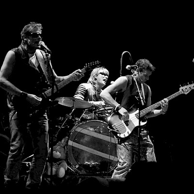 Eigenlijk - Viggo Waas, Eddie B. Wahr & Kees van der Vooren