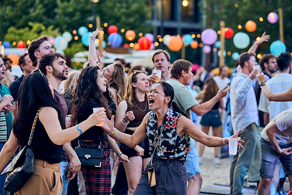 OPEN CALL for VU's Got Talent: peform at DéjàVU Festival
