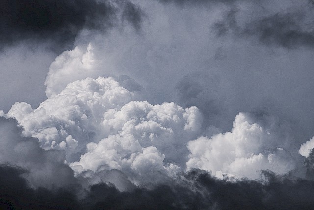 clouds-gb73f4a9b5_1920.jpg